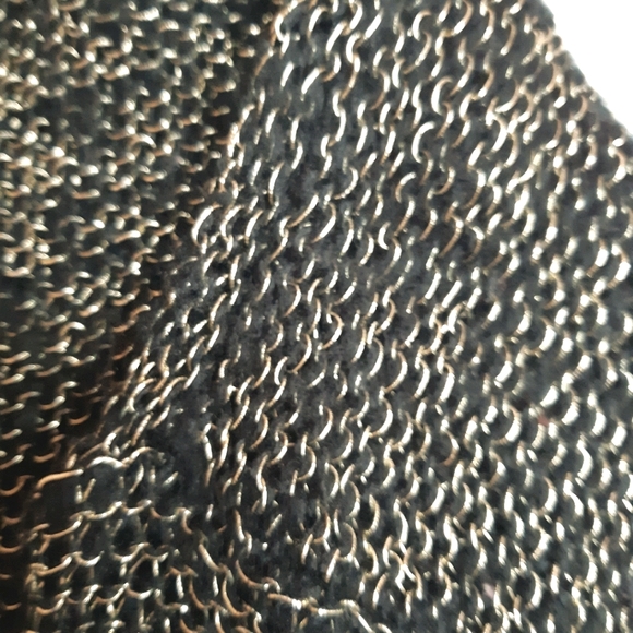 Black and Gold Knit Sweater in M/L - Picture 5 of 8